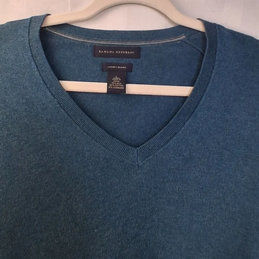 Silk Blend Banana Republic Men's V-neck Sweater Size L Academia